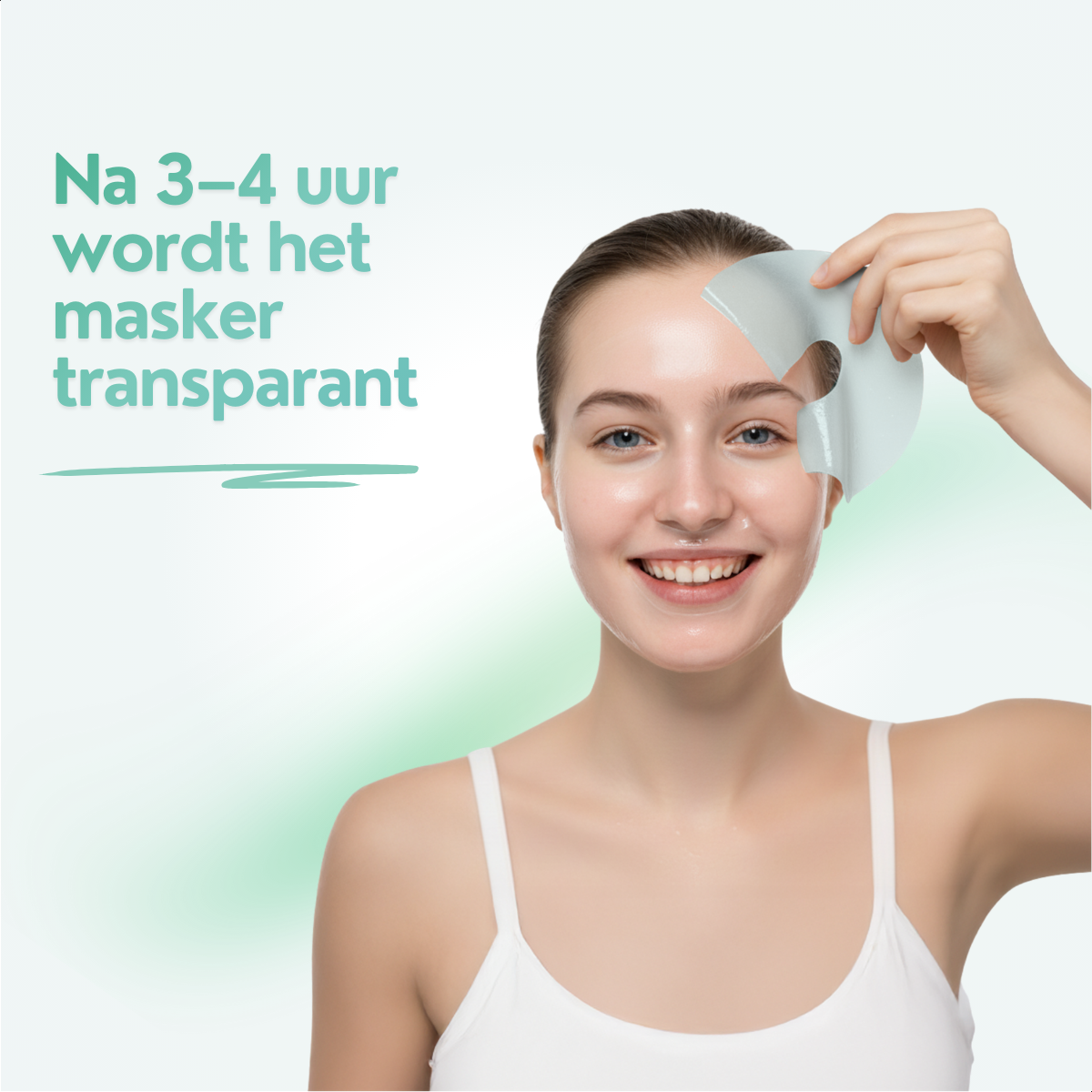 Model met half aangebracht collagen masker en uitleg dat het masker 3 tot 4 uur gedragen wordt voor maximale opname.